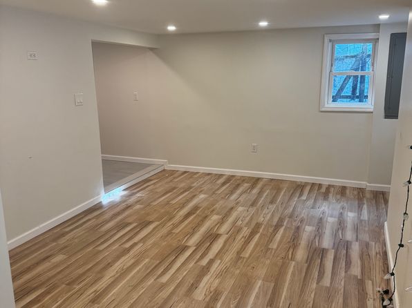 (undisclosed Address)