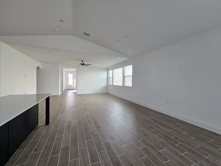 1455 N Frontier St — Photo 7