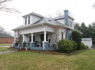 129 1st Ave SW, Taylorsville, NC 28681