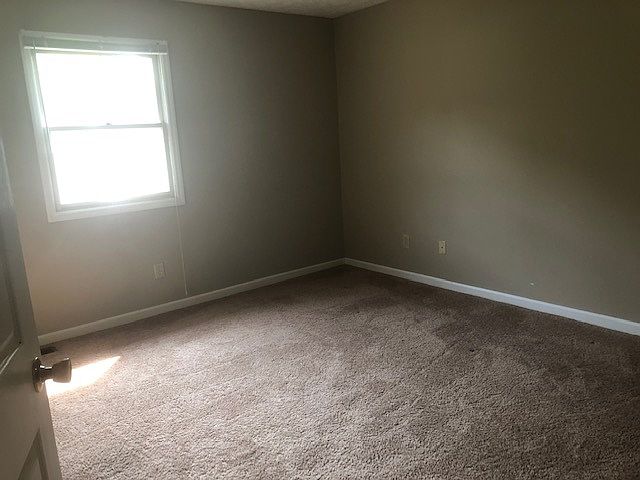 2nd image of 2723 S Roan St #17