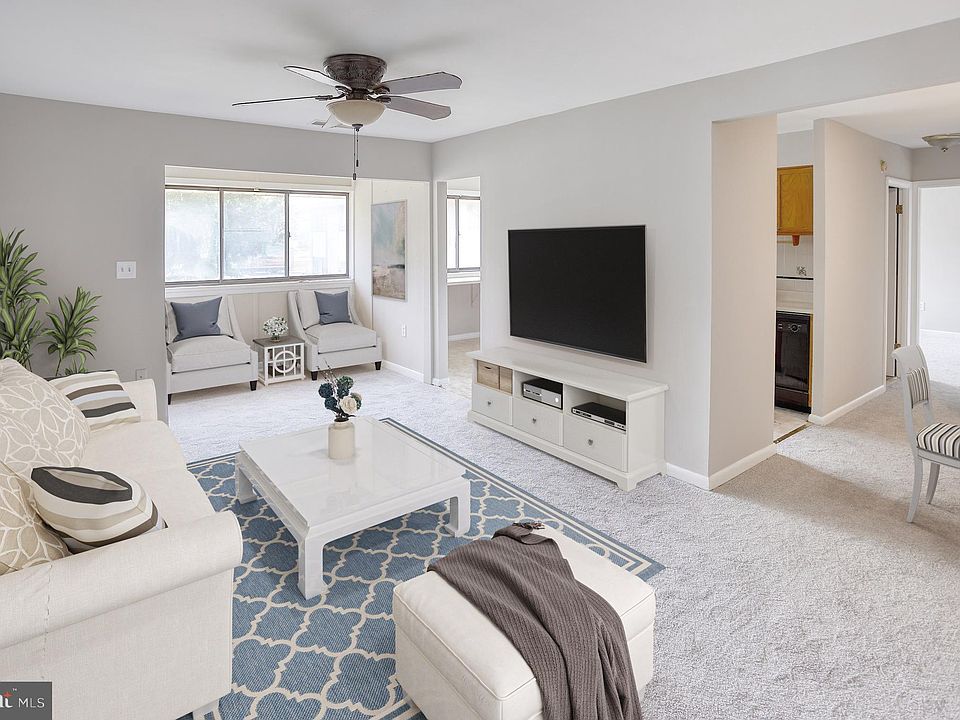 1st image of 50 Bright Oaks Dr Unit 50-I