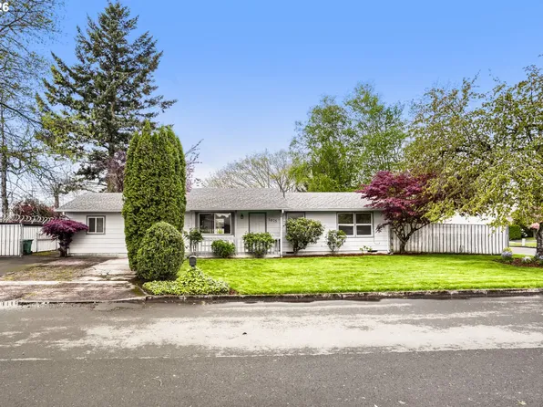 1675 NE Juniper Ave, Gresham, OR 97030