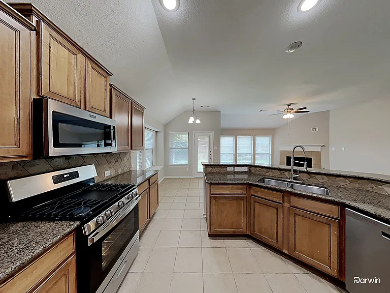 8152 Black Ash Dr — Photo 3
