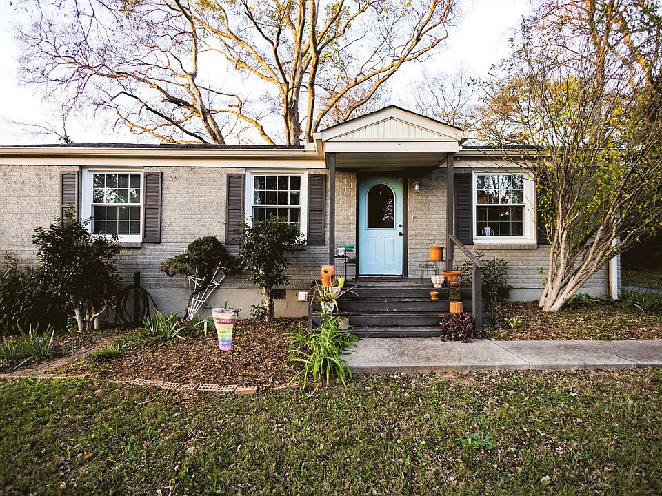 1st image of 1906 Louanne Dr
