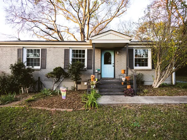 1906 Louanne Dr, Nashville, TN 37217