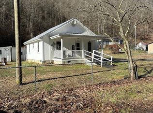 332 Dry Creek Rd, Topmost, KY 41862