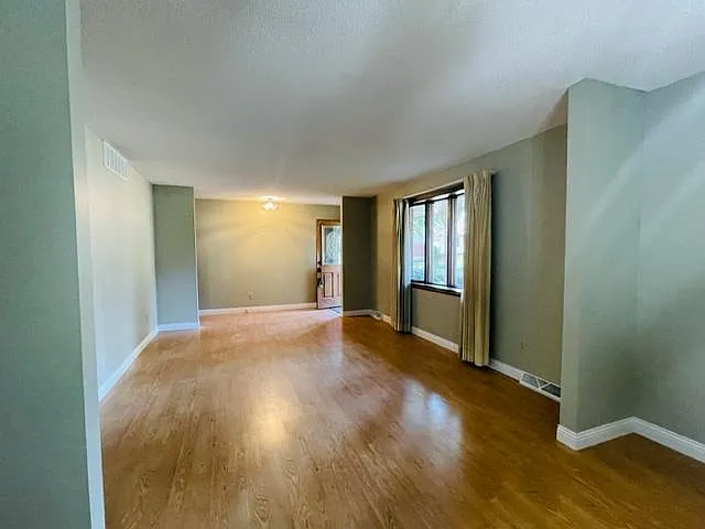 820 Southern Air Dr — Photo 6