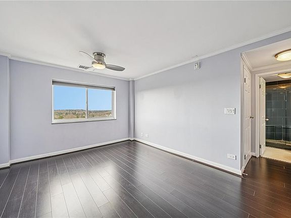 5th image of 1501 Clairmont Rd APT 1911