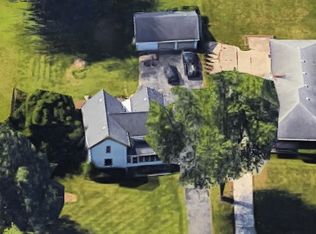 3341 Sandpoint Rd, Fort Wayne, IN 46809