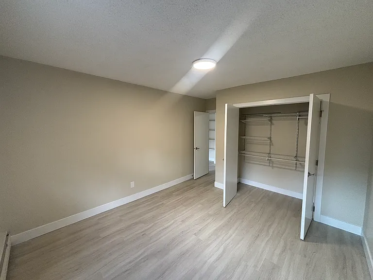 815 14th Ave SW — Photo 26