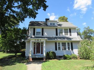 1194 Broadbridge Ave, Stratford, CT 06615