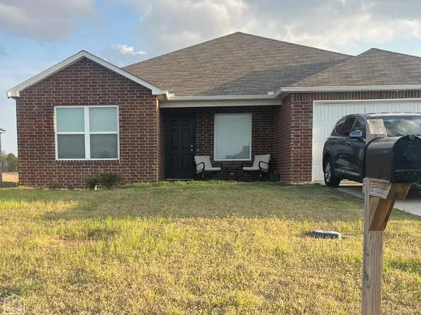 3921 Saddlecrest Dr, Jonesboro, AR 72404
