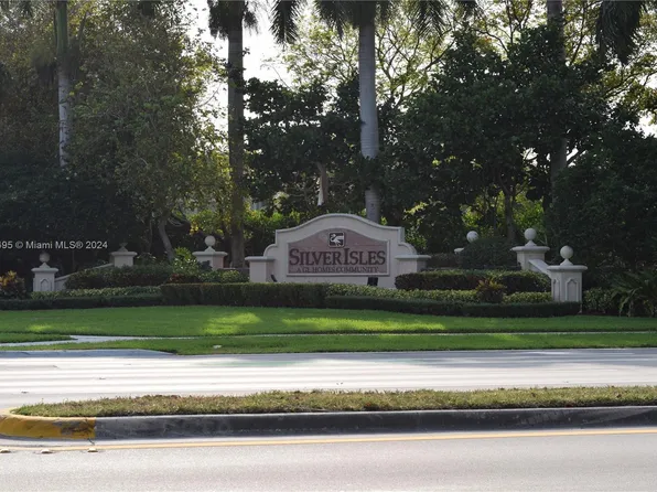 16273 SW 28th Ct, Hollywood, FL 33027
