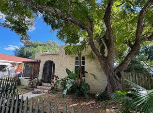811 E New Orleans Ave, Tampa, FL 33603