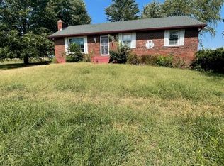 834 Four H Rd, Lansing, KS 66043