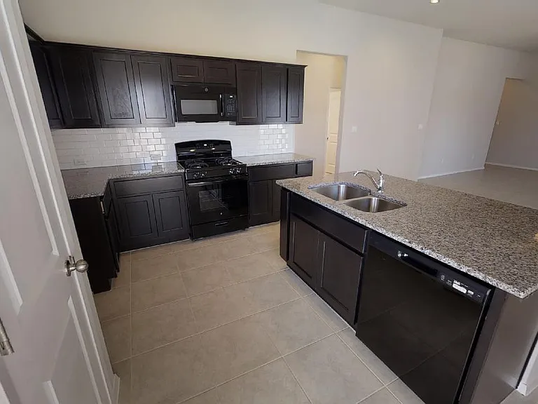 185 Heather Glen Way — Photo 6
