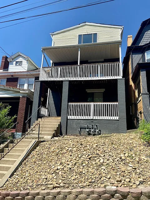 88 Laclede St #1