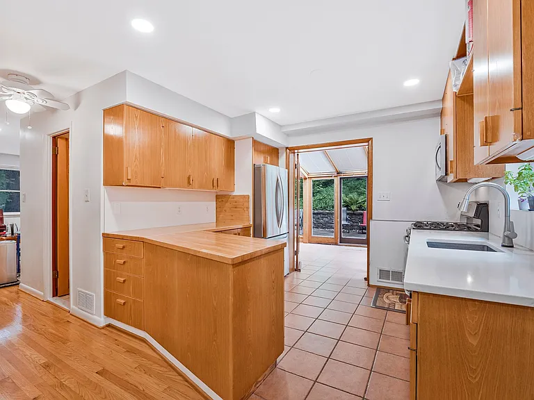 6217 Park Rd — Photo 19