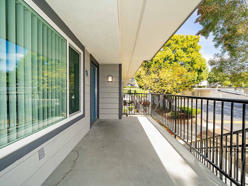 1st image of 1145 Meadowlake Dr #50-06