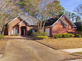 605 Wendover Dr, Ridgeland, MS 39157