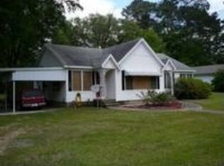 706 6th St, Jonesboro, LA 71251
