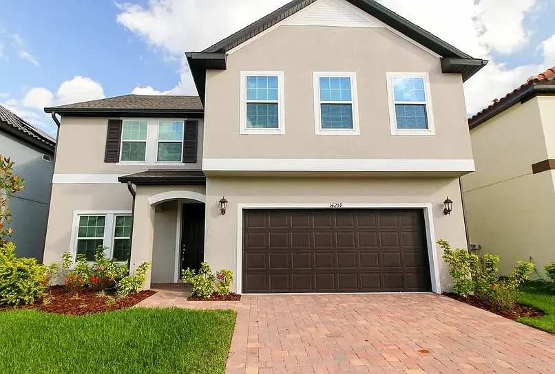 4 bed, 3.5 bath, 3088 sqft, $3,200 — Photo 1