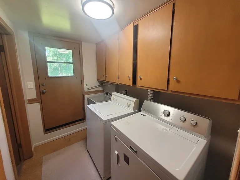 3281 Oak St #3281 — Photo 9