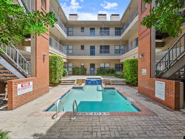 106 E 30th St APT 304, Austin, TX 78705