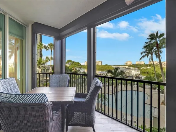 430 Cove Tower Dr APT 302, Naples, FL 34110