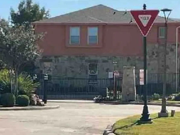 7315 Venice Dr Unit 5, Grand Prairie, TX 75054