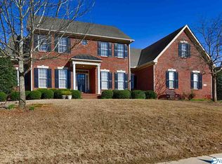 127 Waterchase Dr, Huntsville, AL 35806