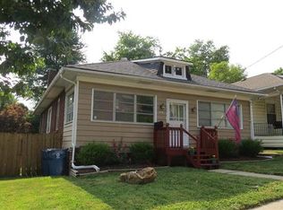 918 Osage St, Alton, IL 62002