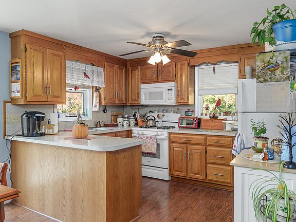 5th image of 171 Hunt Road