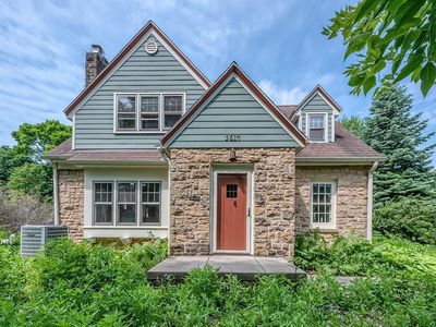 3614 Nakoma Road, Madison, WI, 53711