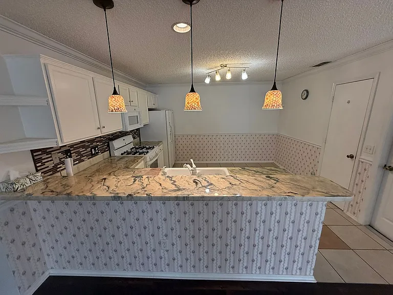 2829 Burgos Dr — Photo 14