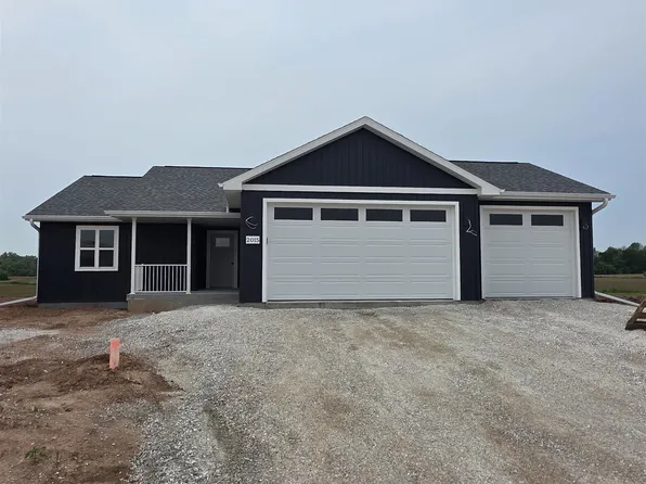 2015 White Dove Ln, Kaukauna, WI 54130