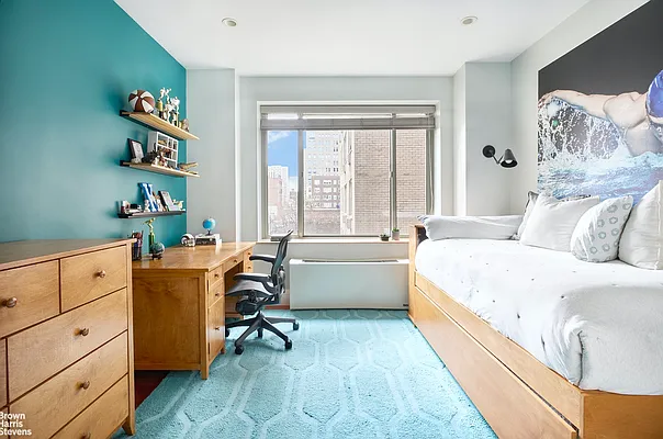 Rented by Brown Harris Stevens | media 22