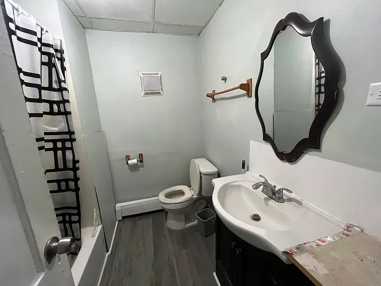 5 Hamilton St — Photo 1