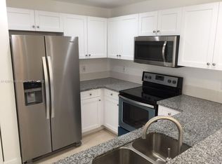 10902 NW 83rd St APT 201, Doral, FL 33178