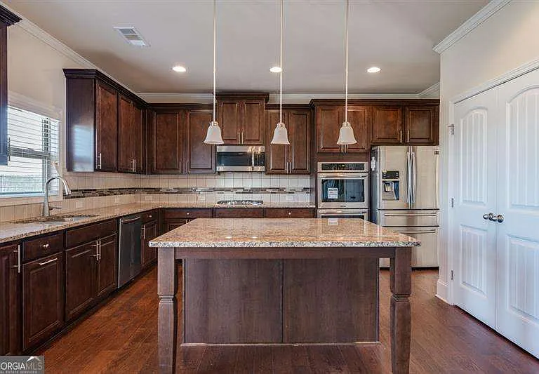 4215 Miramount Overlook — Photo 10