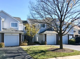 869 Addison Ave, Lombard, IL 60148