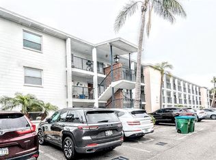 2057 Sunset Dr #G1, Bradenton, FL 34207