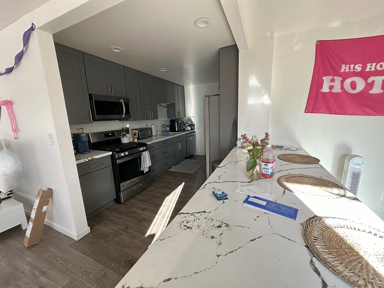 5 bed, 1750 sqft, $6,500 — Photo 3