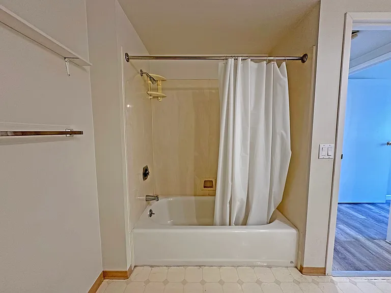 988 Franklin St #709 — Photo 6