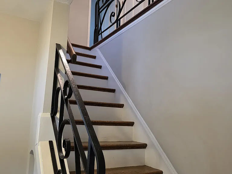 3244 Werk Rd — Photo 7