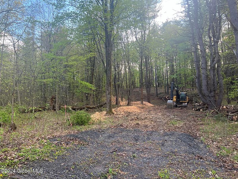 2nd image of 2 Skyler Lane