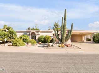16001 N Lakeforest Dr, Sun City, AZ 85351