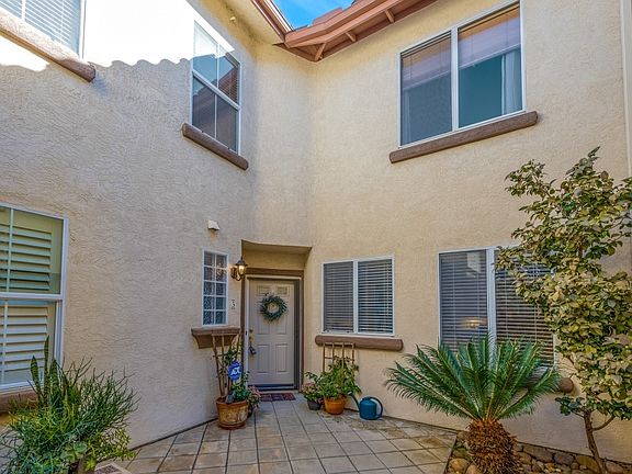 3rd image of 10876 Ivy Hill Dr Unit 3