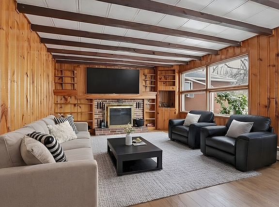 2nd image of 58 Gable Hill Rd #58