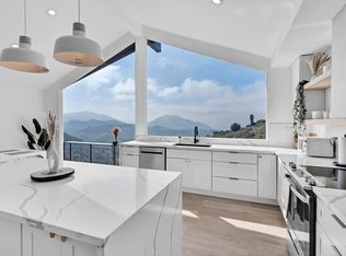 1029 Rainbow Valley Ct, Fallbrook, CA 92028